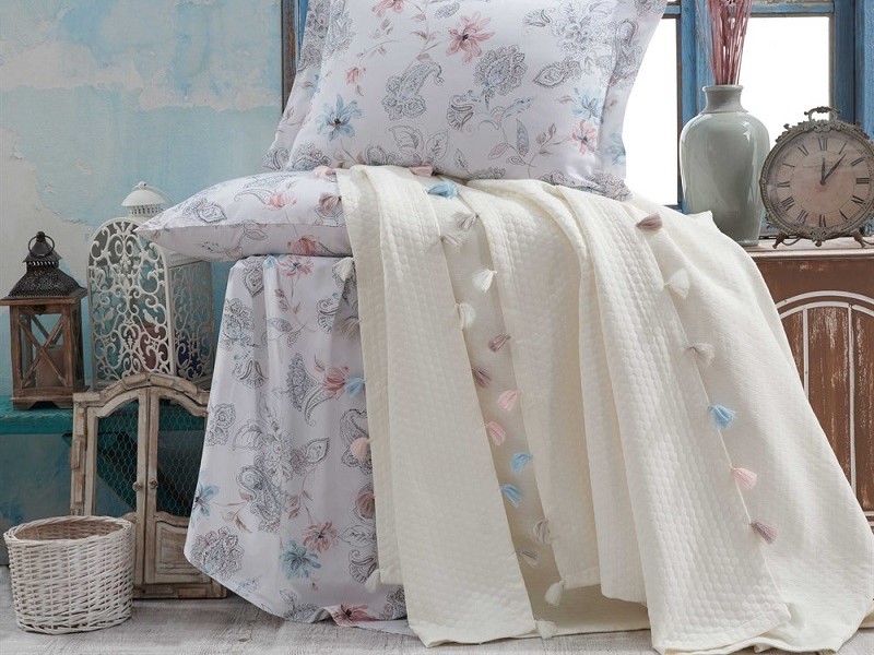 Cuvertura + Lenjerie Pat 2 Persoane Hobby Fancy - Cream Cuvertura + Lenjerie Pat 2 Persoane Hobby Fancy - Cream - imagine 1