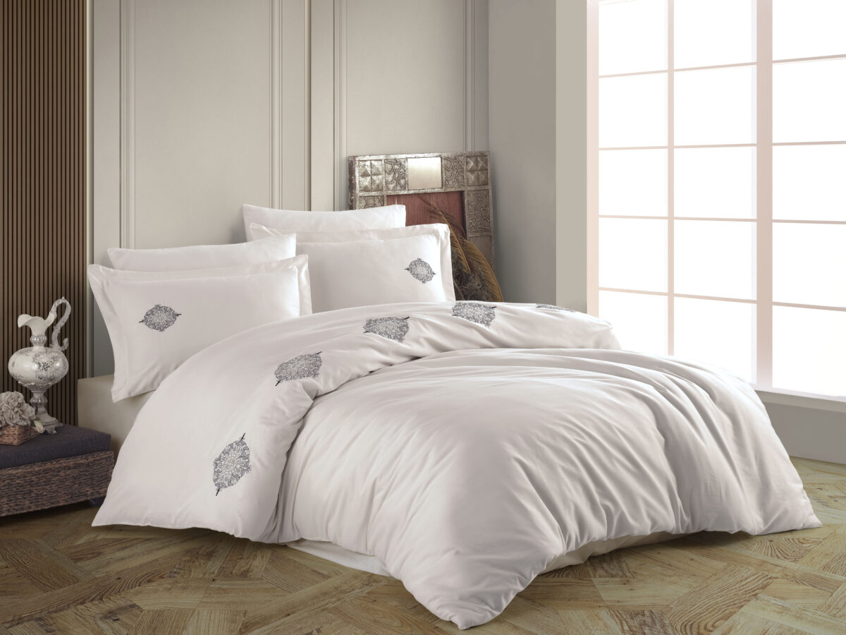 Lenjerie Pat 2 Persoane Hobby BRODERIE AZRA - CREM - imagine 1