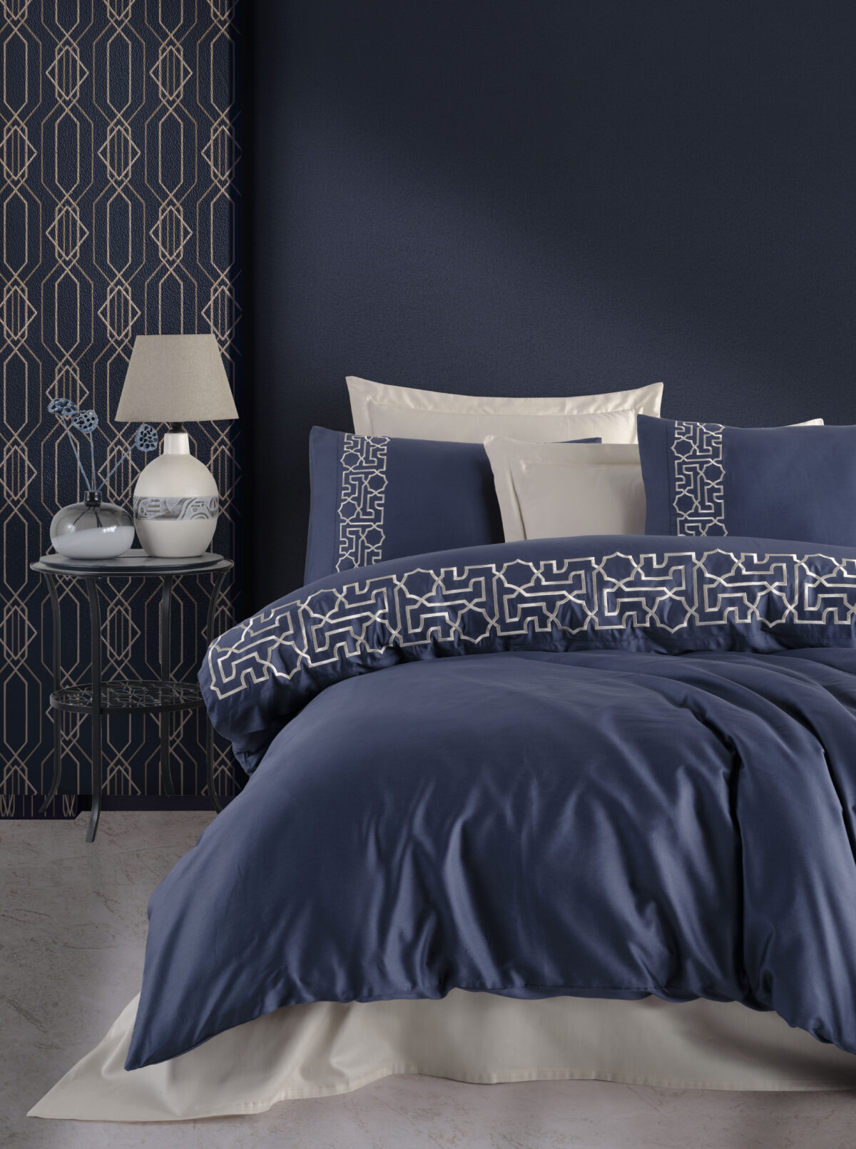 Lenjerie pat 2 persoane DANTELA - Luna - imagine 4