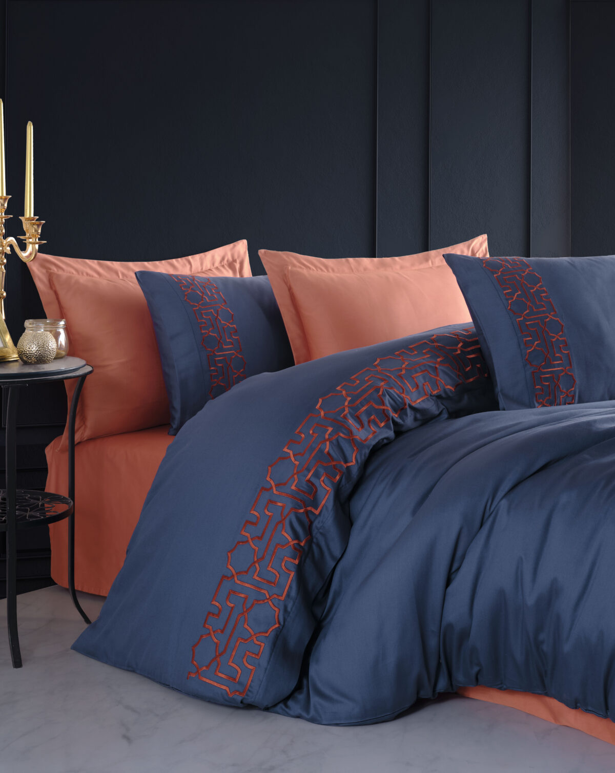Lenjerie pat 2 persoane DANTELA - Luna - Caramiziu - imagine 3